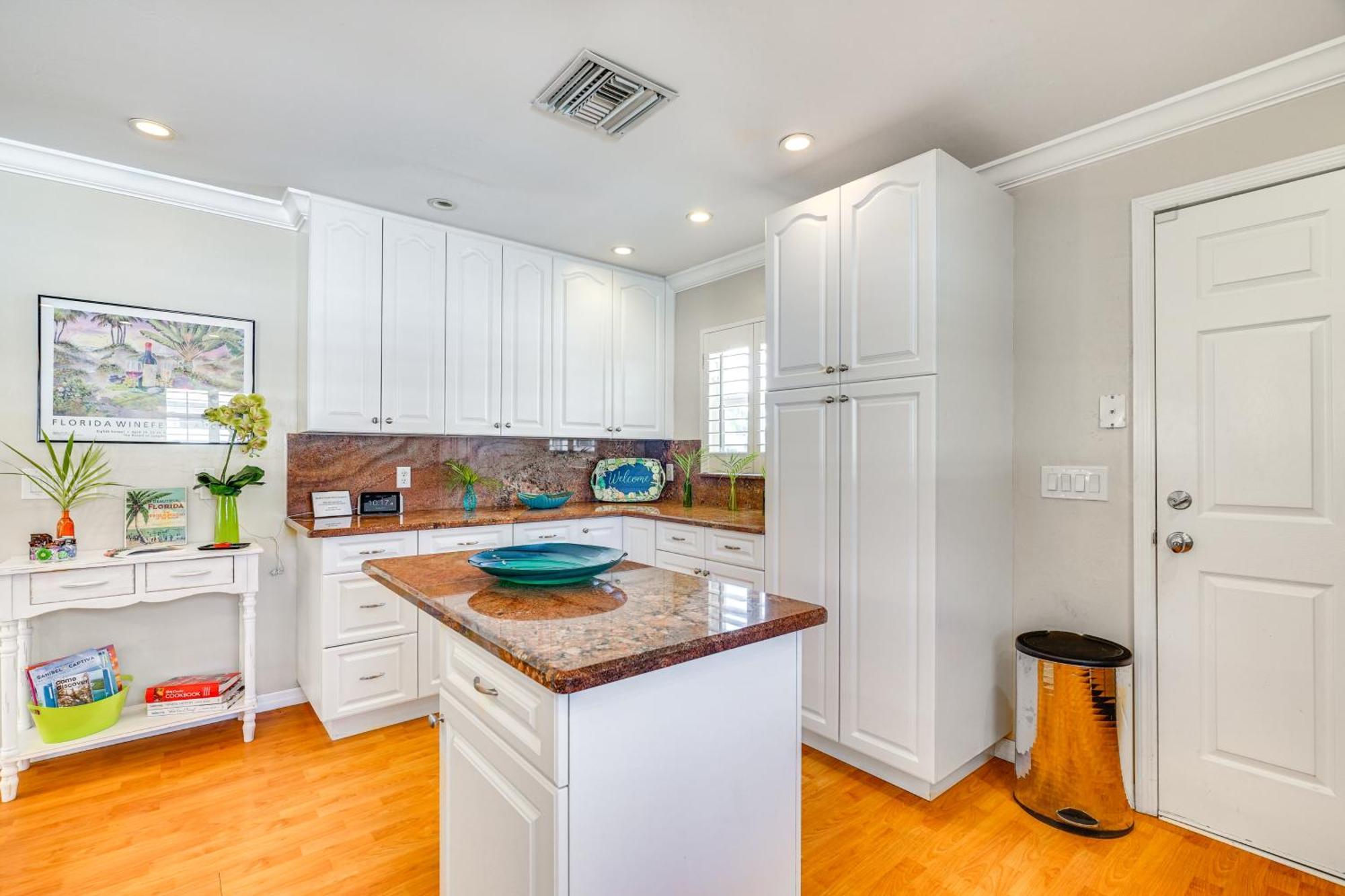 Fort Myers Bungalow - 12 Miles To The Beach! Exteriör bild